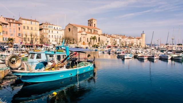 Un Jardin Dans La Ville La Ciotat Bagian luar foto